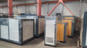  螺桿式空氣壓縮機(jī)